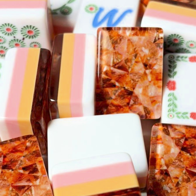 Amber Facet Mahjong Tiles 4